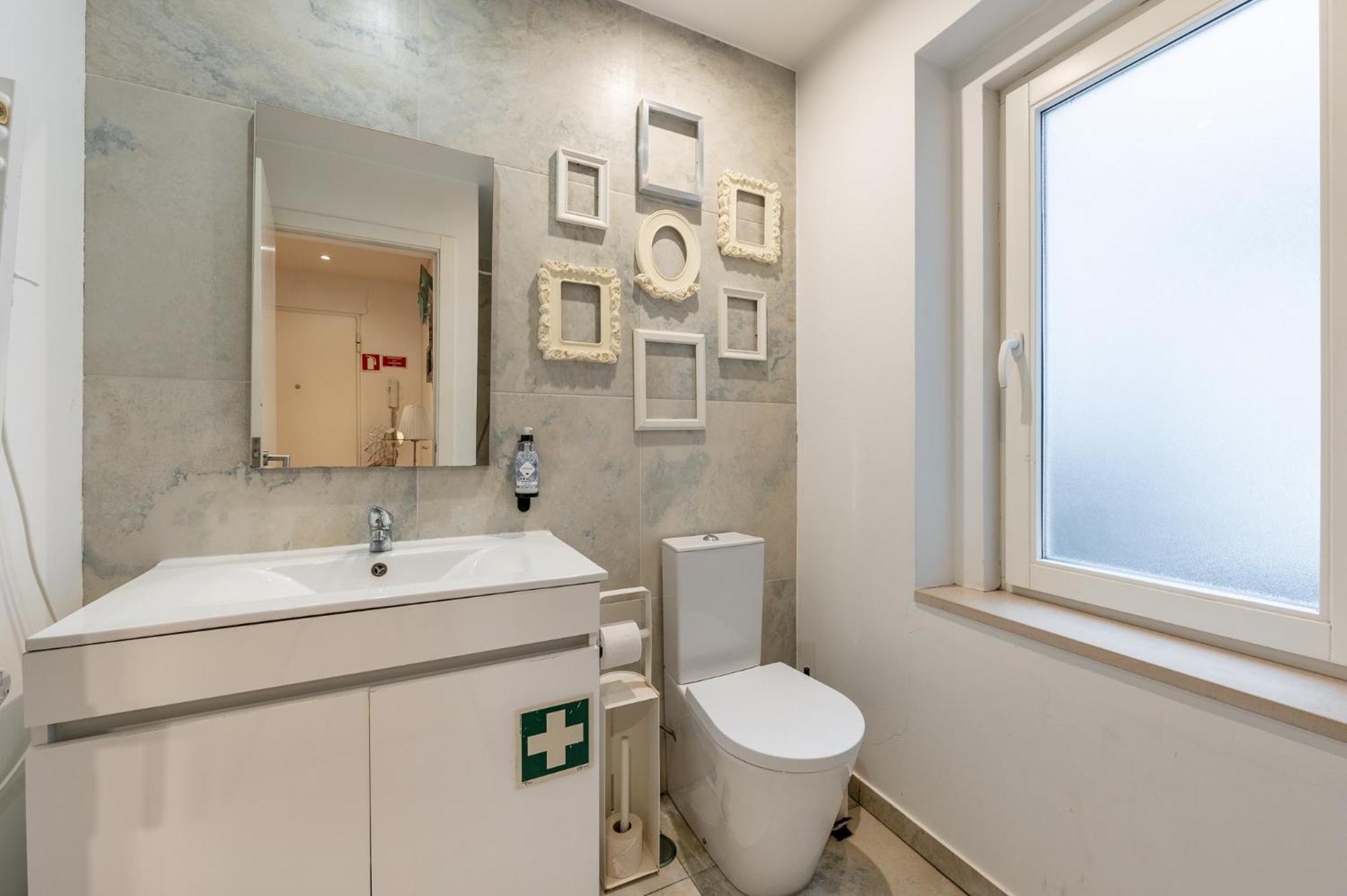 Bmyguest - 28 Tram Central Apartment Lissabon Buitenkant foto